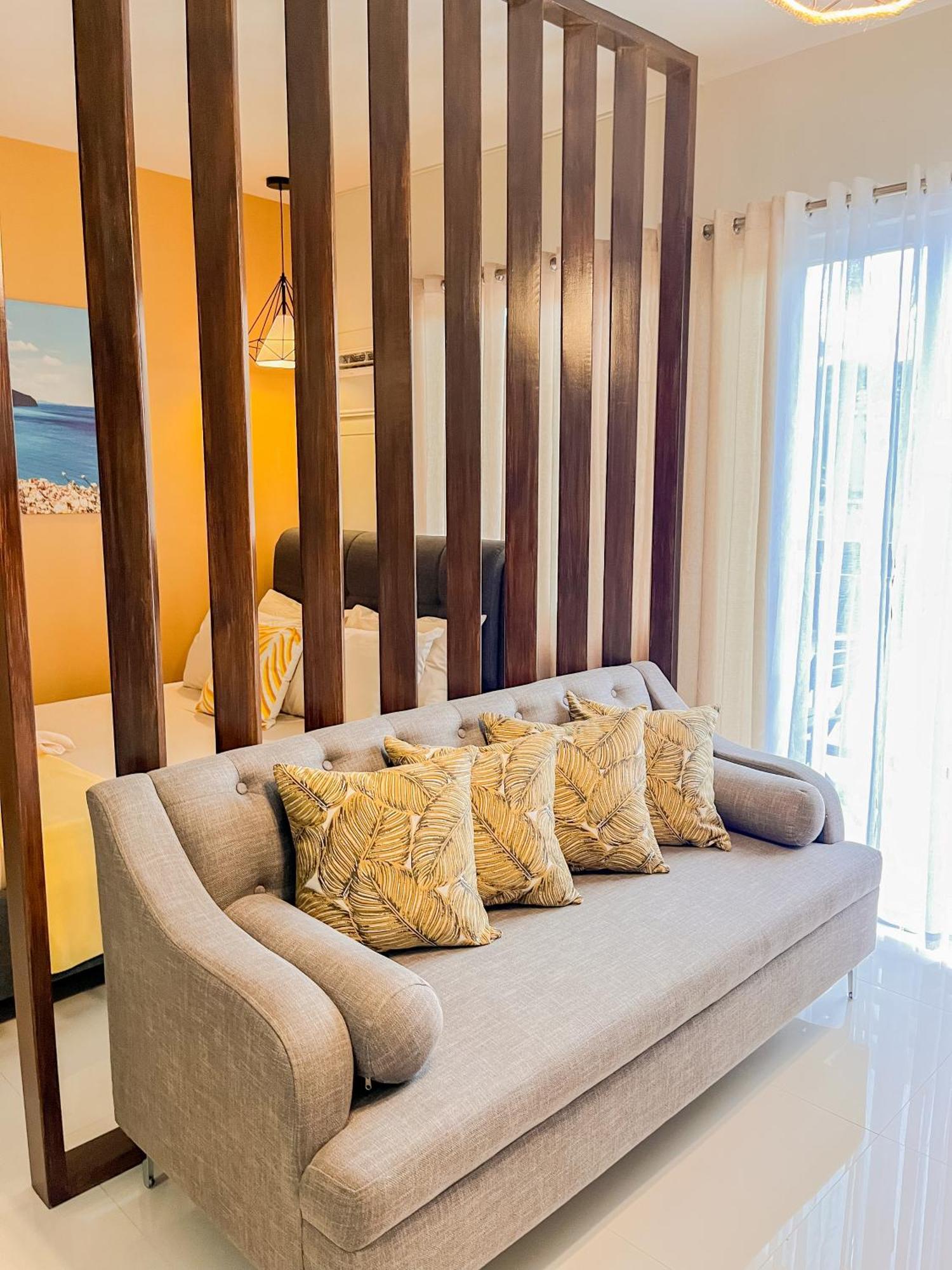 2 Bedroom And Studio Apartments With Private Pool And Gym In Vista Manors Verdant Puerto Princesa Exteriör bild